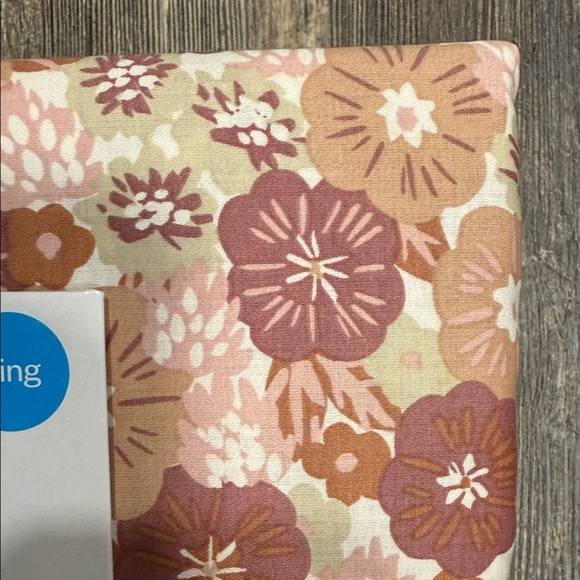 Room Essentials Pink and Cream Floral Duvet Set - Picture 3 of 4